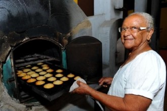 Morre aos 90 anos a cozinheira Dona Eulália, figura tradicional da cuiabania