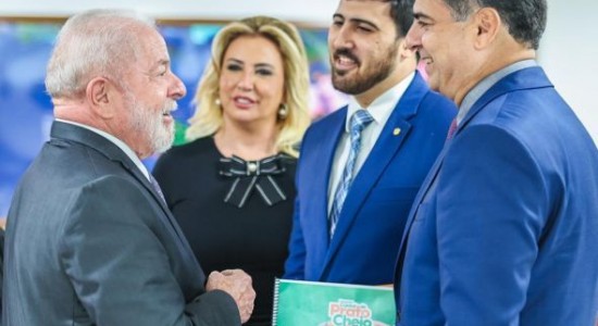 Política MT Lula recebe o prefeito Emanuel Pinheiro, Marcia Pinheiro e Emanuelzinho em Brasília