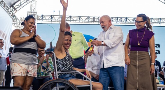 Política MT Lula entrega chaves do Celina Bezerra em evento em Rondonópolis MINHA CASA MINHA VIDA