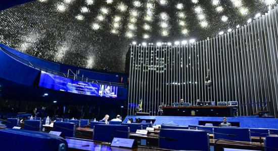 Política MT Senadores aprovam criação de delegacias de atendimento à mulher