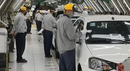 Toyota vai suspender produção no Brasil