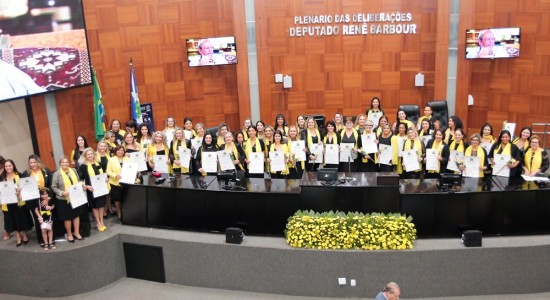 Botelho enaltece empoderamento feminino e homenageia mulheres de negócios da BPW Cuiabá