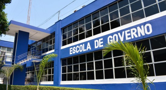 Escola de Governo de MT oferta 300 vagas para capacitação em Direito da Administração Pública