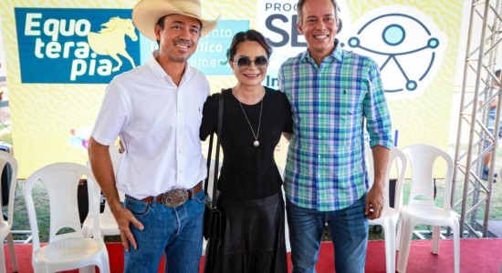 Primeira-dama de MT é madrinha do maior evento equestre do Centro-Oeste parceiro do SER Família Inclusivo