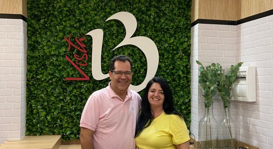Casal de empresários após investirem no e-commerce decidem abrir loja física marcando um novo tempo para a marca genuinamente matogrossense