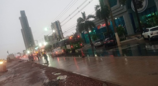 Sinfra informa que Consórcio BRT já finalizou limpeza em trecho afetado por chuva