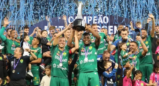 Cuiabá goleia o União de Rondonópolis e é bicampeão mato-grossense