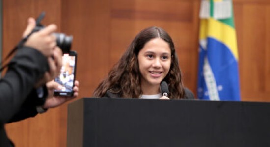 Estudantes eleitos tomam posse para mandato de dois anos