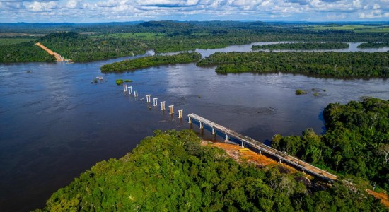 Obra da maior ponte de Mato Grosso atinge 43,91% de execução; veja fotos