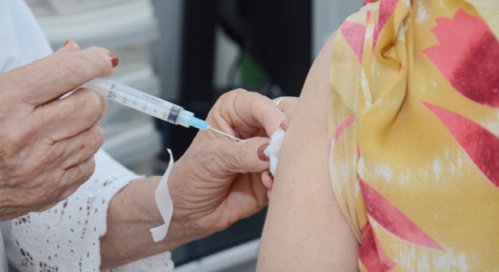 Prefeitura quer intensificar vacinação contra gripe em Cuiabá