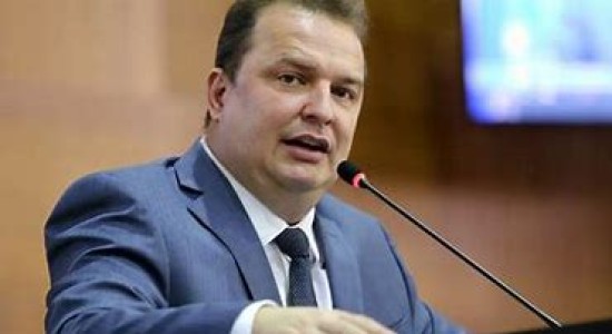 Presidente diz que Assembleia pode comprar a Santa Casa e repassá-la para o município