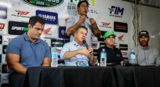 Governador participa dos primeiros treinos do Campeonato Brasileiro de Motocross