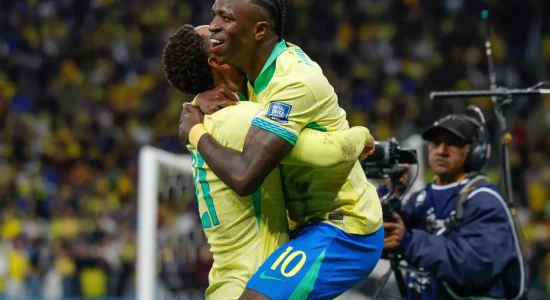 Brasil vence Paraguai e confirma classificação para a Copa do Mundo