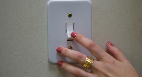 Mais de 686 mil pessoas poderão ter gratuidade na energia elétrica em MT