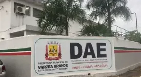 Prefeita de Várzea Grande sanciona Lei que parcela dívidas do DAE com descontos sobre juros e multas