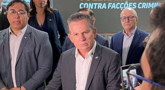 Em chamada de vídeo, Mauro parabeniza força-tarefa por prisão de quadrilha que assaltou banco