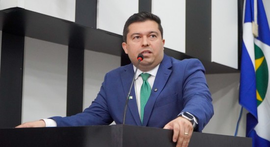 Em primeiro discurso, Jean Barros defende investimentos para preparar Cuiabá para o futuro