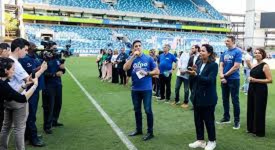 Cerca de 20 mil estudantes participam do 1º dia da Expo Estudantil 2025 na capital