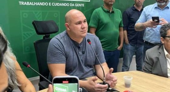 Abílio monta projeto para privatizar gestão de escolas municipais de Cuiabá