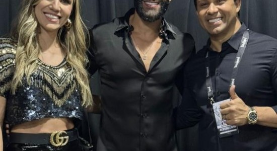 Gusttavo Lima faz show histórico e emociona 40 mil fãs na Expo Primavera