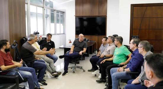 Prefeitura lança feira na Rua 13 de Junho para incentivar comércio e revitalizar o centro de Cuiabá