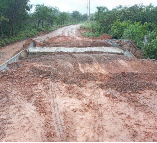 Estrada de acesso ao Distrito do Coxipó do Ouro