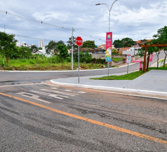 Semob efetua sinalização interna e externa do Parque da Mulher