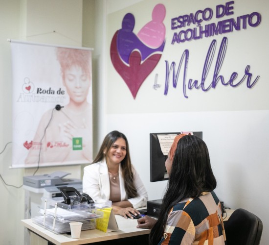 Primeira-dama Márcia Pinheiro comemora lei que garante salas de acolhimento para mulheres no SUS