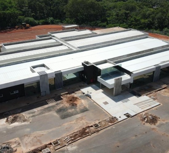 Obra do Laboratório Central está 95% concluída com estrutura moderna para atender a população