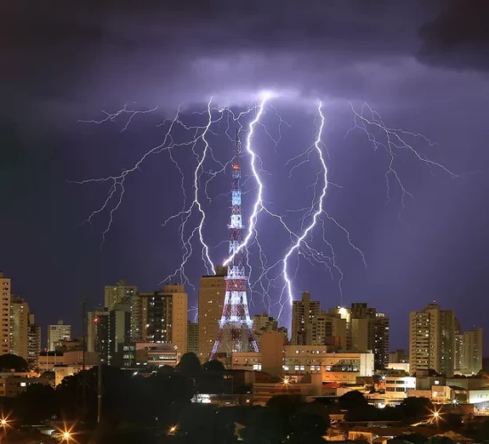 MT em alerta para chuvas intensas