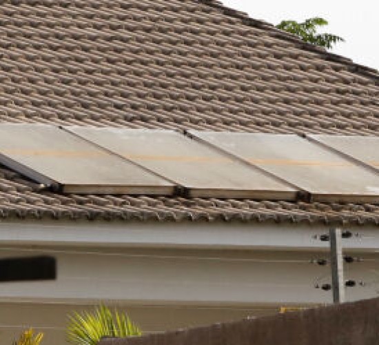 Mesa Diretora protocola ação contra cobrança retroativa de ICMS sobre energia solar