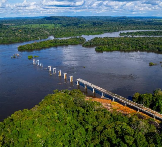 Obra da maior ponte de Mato Grosso atinge 43,91% de execução; veja fotos