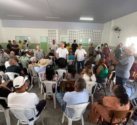 Flávia e Tião se reúnem com mais de 90 lideranças comunitárias