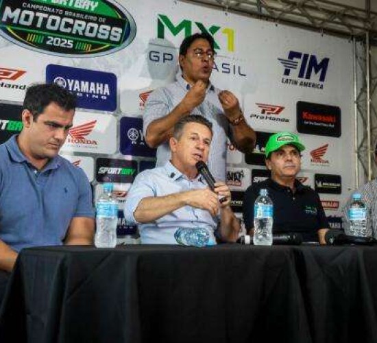 Governador participa dos primeiros treinos do Campeonato Brasileiro de Motocross