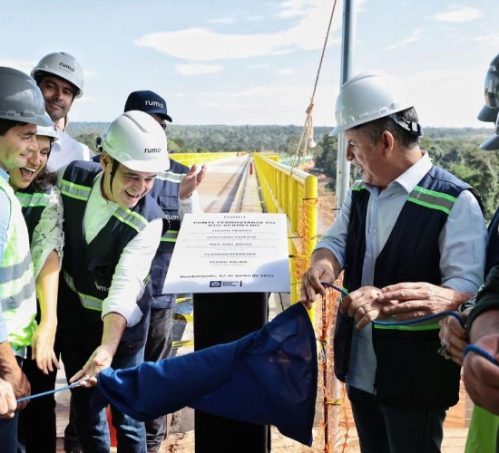 1ª ponte da Ferrovia Estadual é entregue em Mato Grosso