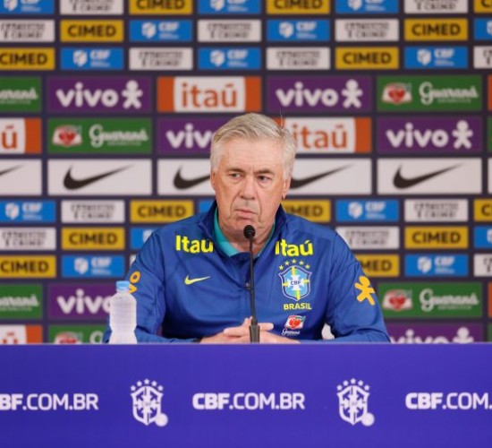 Seleção brasileira enfrenta o Paraguai para confirmar vaga na Copa; Veja onde assistir