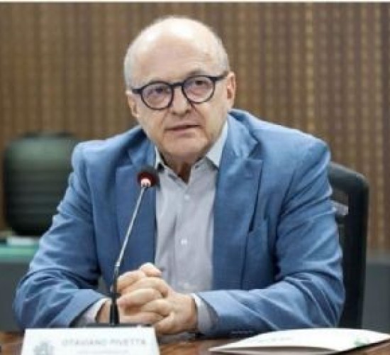 Pivetta critica medidas do governo Lula e defende redução de despesas