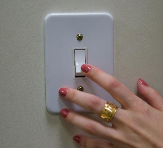 Mais de 686 mil pessoas poderão ter gratuidade na energia elétrica em MT