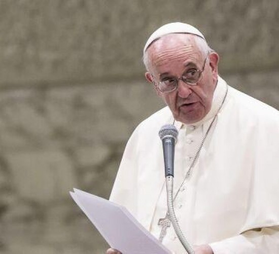 Parem de mostrar os músculos diz Papa sobre Ucrânia