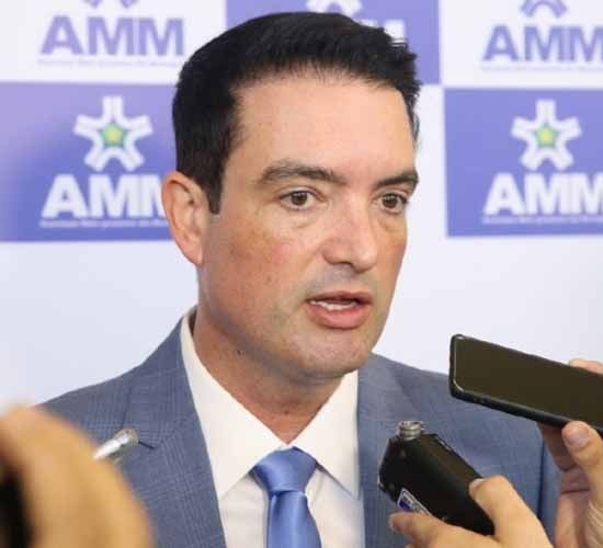 Presidente da AMM garante candidatura de Janaina ao Senado mesmo com federação