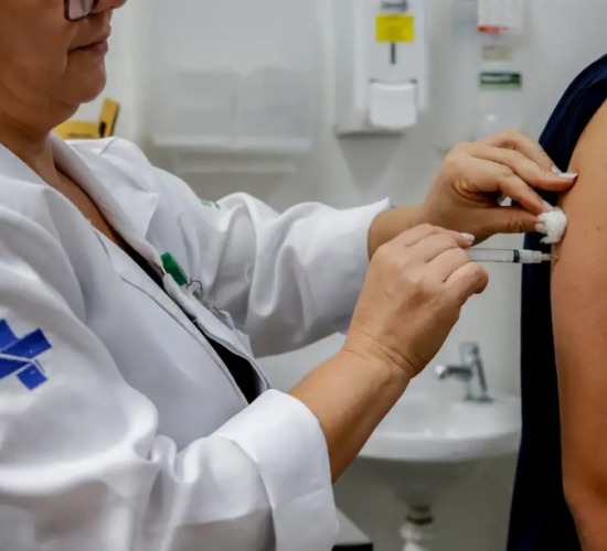 Vacinação contra gripe é liberada para todos os públicos