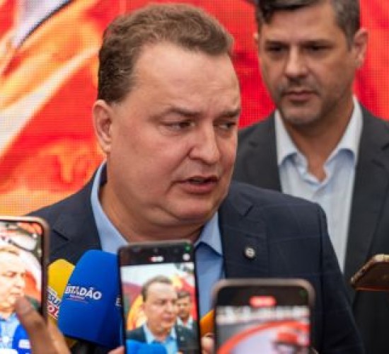 Max vê arrecadação em alta e defende congelamento do Fethab