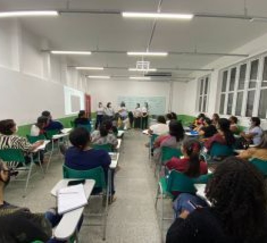 MERITO DA GESTÃO EDUCAÇÃO MUNICIPAL DE CUIABA PREFEITO EMANUEL PINHEIRO Estudantes do Qualifica Mais Progredir irão receber benefício