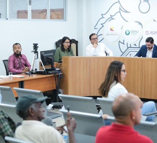 Governo reforça compromisso com a agricultura familiar de MT e investe mais de R$ 700 milhões, afirma secretária em reunião na ALMT