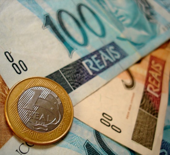 Mercado financeiro reduz previsão da inflação para 5,07%