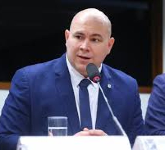 Prefeito tenta reverter bloqueio de emendas por falta de prestação de contas da gestão passada