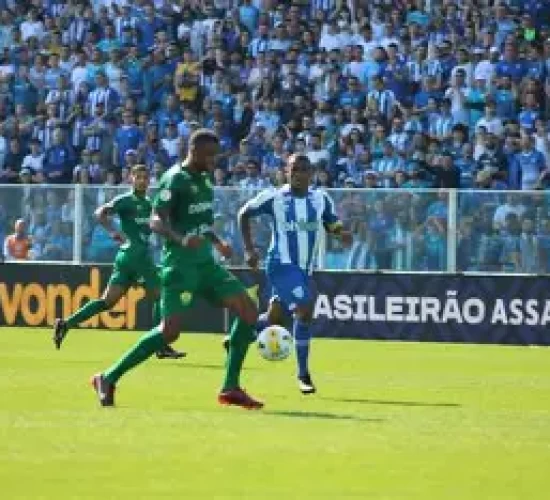 Cuiabá enfrenta o Avaí fora de casa neste domingo para entrar no G4 da Série B