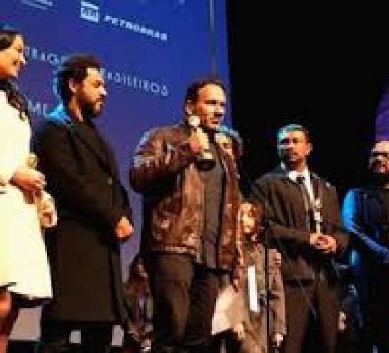 Filme do matogrossense Bruno Bini vence como melhor longa em Gramado