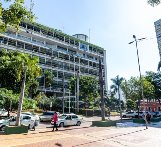 Prefeitura de Cuiabá paga aposentados, pensionistas e movimenta R$ 27,4 milhões