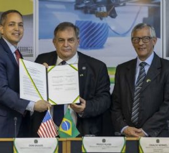 Brasil e Estados Unidos firmam cooperação para monitoramento da seca nos dois países